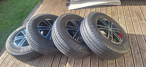 6x130 R16 VW Crafteri valuveljed koos rehvidega 225/75 R16C (3 foto / 10)