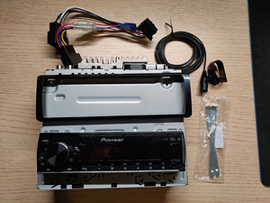 Pioneeri autoradio MVH-S520DAB (2 foto / 5)