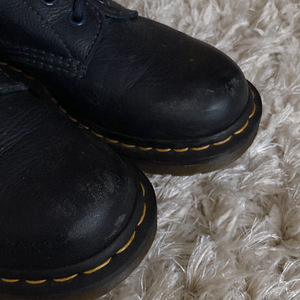 Tumesinised Dr. Martens pehmest nahast (suurus 38) (2 foto / 3)