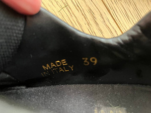 Jalgpallijalatsid Pantofola d'Oro s. 39 (4 foto / 4)