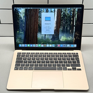 MacBook Air M1 (13” 2020) / 8GB / 256GB (SWE) (1 foto / 3)