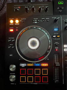 Пионер XDJ RX2 + Sennheiser HD-25 (3 фото из 9)