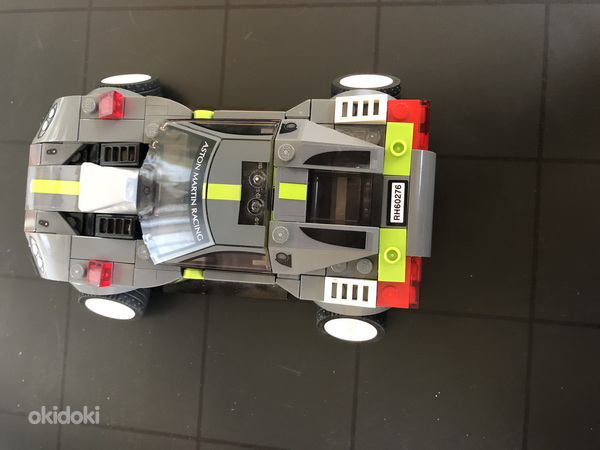 Kohandatud kalleriga Lego auto (foto #3)