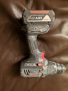 Bosch Professional GKS 18V-Li, GWS 18-125 V-LI,GSR 18V-LI (3 foto / 6)