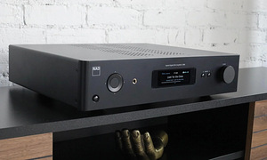 NAD C 389 сетевой усилитель (1 фото из 3)