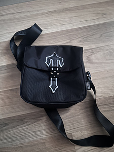 Trapstar bag (1 foto / 1)