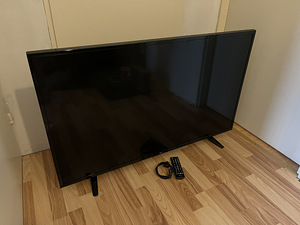 ПРОДАЕТСЯ LG 4K SMART TV 49” ТЕЛЕВИЗОР (1 фото из 9)