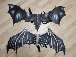 HALLOWEEN Deemoni TIIVAD rihmadega (1 foto / 3)