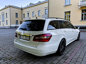 Мерседес бенц w212 e200 (6 фото из 12)