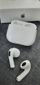 Airpods 3 (4 фото из 6)