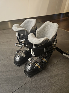 Женские горнолыжные ботинки Dalbello 255 (38-39)