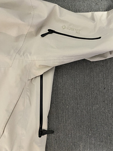 Arcteryx tuulejope (GORE-TEX) (4 foto / 7)