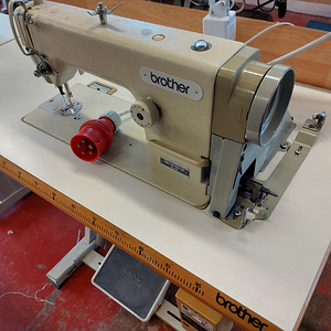 Промышленная швейная машина Brother DB2-B755-3A