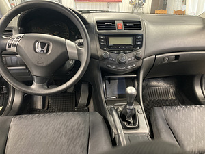 Honda Accord 7 Type S (5 foto / 7)