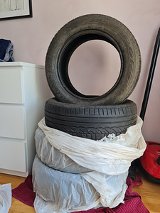 Летняя резина Dunlop 185/60r15 (2 фото из 3)