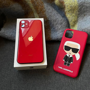 iPHONE 11 (128 ГБ) КРАСНЫЙ (3 фото из 5)