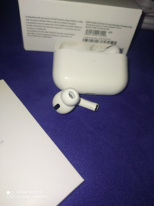 Продам AirPods Pro (5 фото из 6)