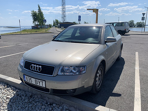 Продам Audi A4 1.6 (1 фото из 11)