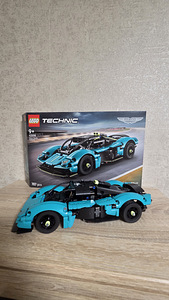 LEGO Technic Aston Martin Valkyrie 42208, 707 tk. (2 foto / 3)