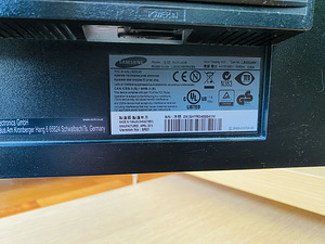 Монитор самсунг LS23C45KBS 23" TN 1920x1080 (3 фото из 4)