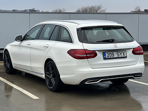 Mercedes-Benz C 220 BLUETEC 170kw (4 foto / 15)