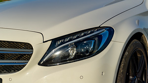 Mercedes-Benz C 220 Blutec 2.1 125kW (13 foto / 15)