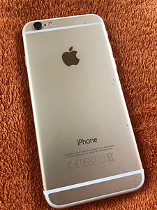 Продам Iphone 6 Gold с Селфи палкой (2 фото из 4)