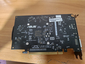 Asus phoenix GeForce GTX 1050 ti 4GB GDDR5 (3 foto / 3)