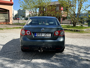 Фольксваген Джетта 2.0D 2008 (3 фото из 10)