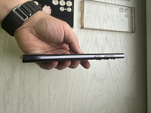 Samsung Galaxy S22 Ultra (7 foto / 10)