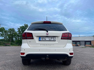 Müüa Fiat Freemont 2015 (4 foto / 9)