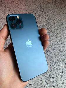 iPhone 12 про, 256 гб (2 фото из 2)