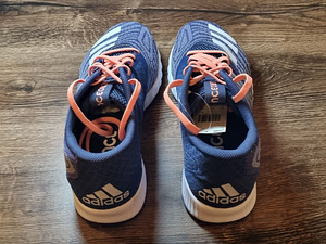 Adidas aerobouce PR WCG4647 naiste jooksujalatsid! (6 foto / 10)