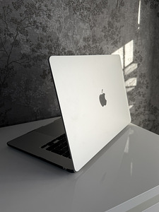 MacBook Air 15 (2 фото из 6)