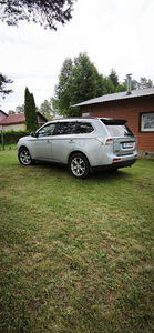 Mitsubishi Outlander 2.0 110kW B+Gaas (5 foto / 12)