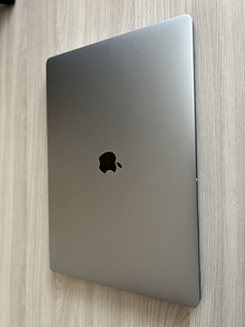 MacBook Pro 16 Retina 2019 (3 foto / 6)