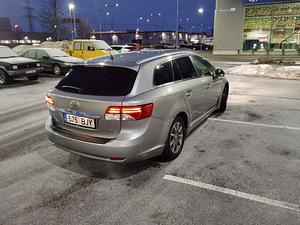 Toyota Avensis LPG (2 foto / 13)
