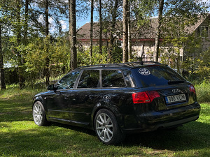 Audi A4 B7 3.0 TDI 150kW Quattro S-Line (4 foto / 15)