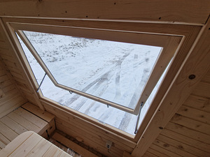Panoraamsauna koos suure garderoobiga. (3 foto / 10)