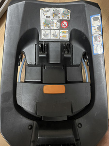 Turvahäll Cybex 0-13 + alus (Gold Edition) (8 foto / 10)