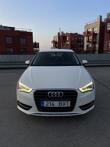 Audi A3 g-tron Sportback 2015 1.4 cng/benz (3 foto / 15)
