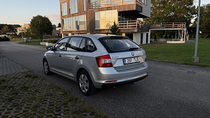 Skoda Rapid 1.2 tsi 2014 (74000km) (4 foto / 10)