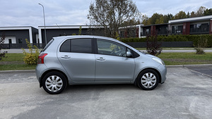 Toyota Yaris 1.4d 2008 (154000km) Webasto (4 foto / 14)