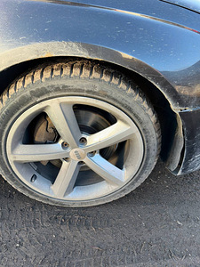 Audi A4 S-line 2.0 TDI Projekt / varuosadeks (8 foto / 15)