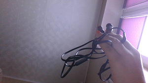 JBL juhtmega kõrvaklapid (2 foto / 4)
