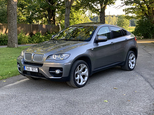 BMW X6 4.0D 225kW (1 foto / 14)