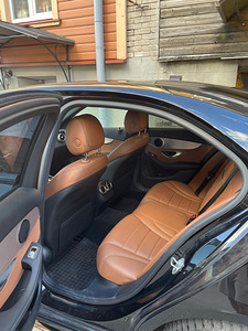 Mercedes-Benz C 200 AMG Line 1.6 118kW (6 foto / 8)