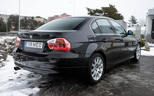 BMW 325 2.5 160kW (3 foto / 14)
