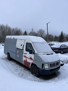 Volkswagen Lt 35 2.5 DIESEL (3 foto / 15)