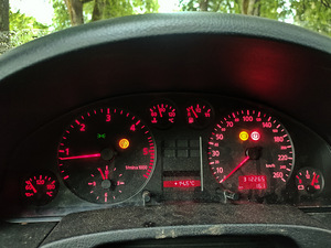A6 c5 2.5tdi 110kw (5 foto / 6)